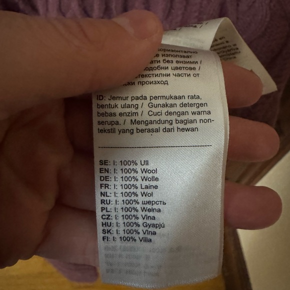 Fjallraven Women's Cable Knit Turtleneck Sweater - Picture 4 of 4